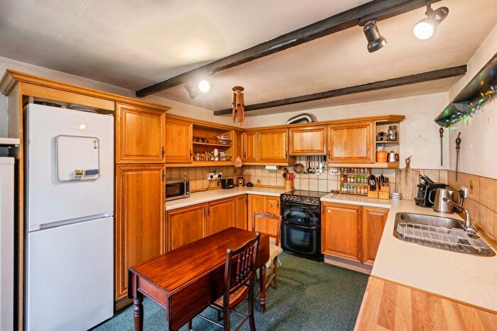 3 Bedroom Barn Conversion For Sale In The Mews, Hickleton, Doncaster, DN5