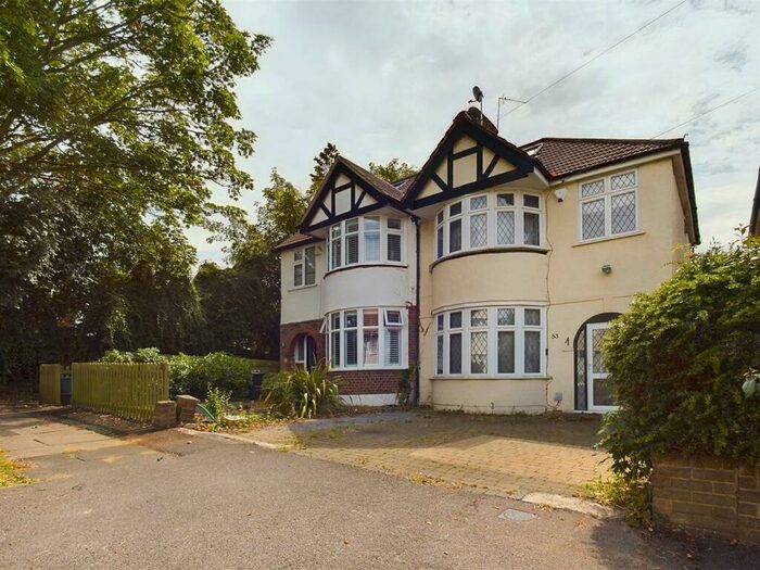 3 Bedroom Semi-Detached House To Rent In Hill Close, Chislehurst, BR7