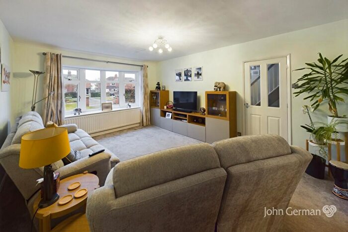4 Bedroom Detached House For Sale In Tythe Barn, Alton, Stoke-on-Trent, ST10