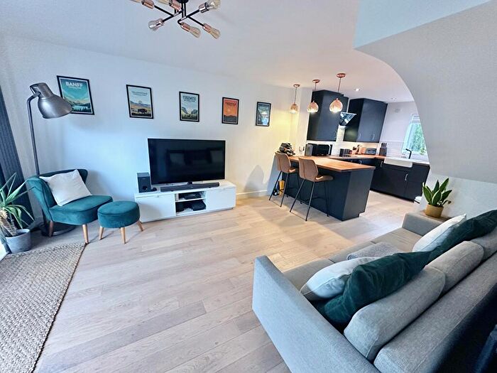 2 Bedroom Semi Detached House For Sale In Arnold Road, Stoke Golding, CV13