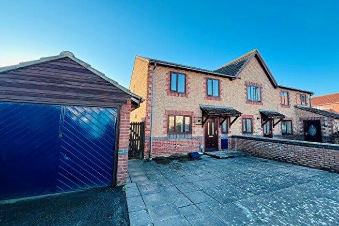 3 Bedroom Property To Rent In Drake Avenue, Weymouth, DT3