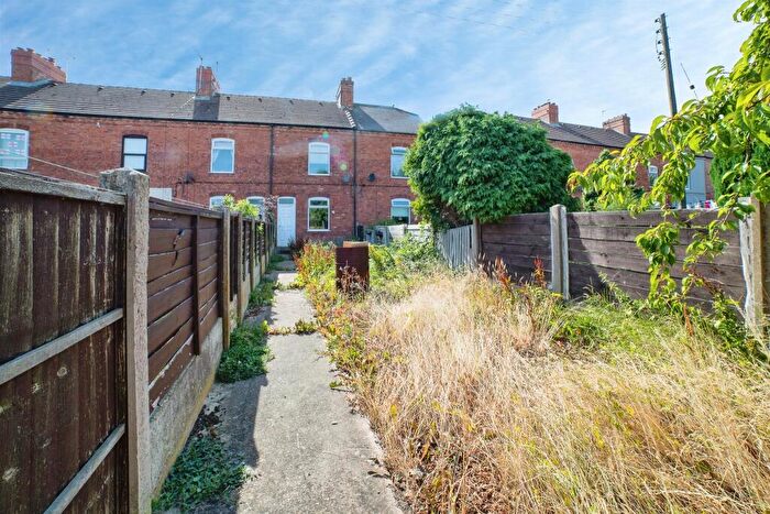 2 Bedroom Terraced House For Sale In Vale Drive, Shirebrook, Mansfield, NG20