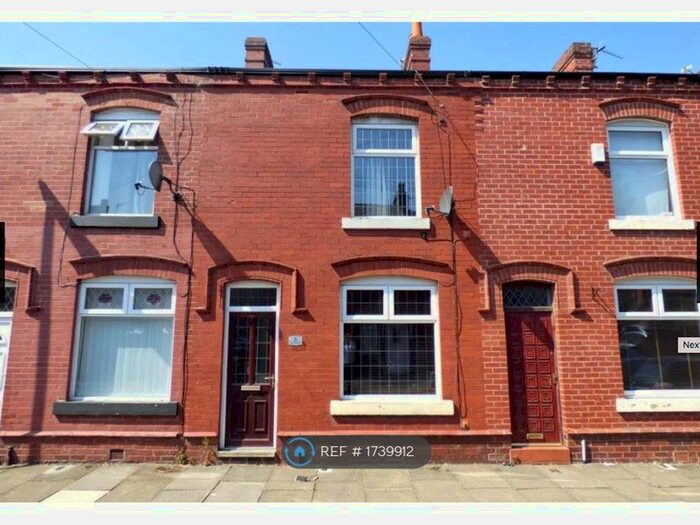 2 Bedroom Terraced House To Rent In Wright Street, Failsworth, Manchester, M35
