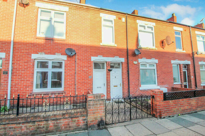 2 Bedroom Flat To Rent In Plessey Road, Blyth, NE24