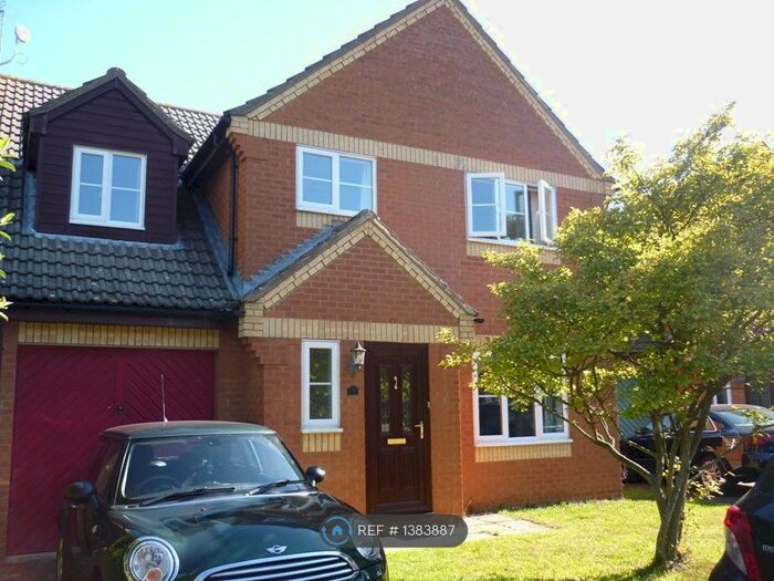 4 Bedroom Detached House To Rent In Sycamore Close, Cambridge, CB1