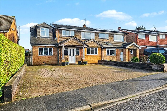 4 Bedroom Semi-Detached House For Sale In Beacon Hill, Surrey, GU26