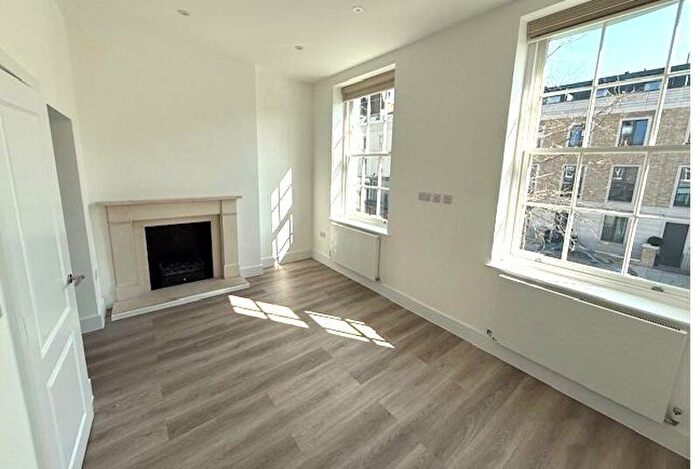 1 Bedroom Apartment To Rent In Blenheim Terrace, London, NW8