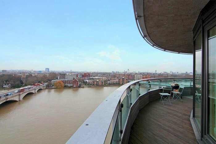 3 Bedroom Flat To Rent In Putney Wharf Tower, Brewhouse Lane, London, SW15