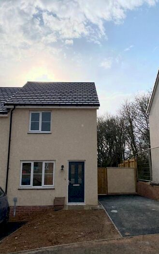 2 Bedroom Semi-Detached House To Rent In Hawthorn Way, Ivybridge, PL21