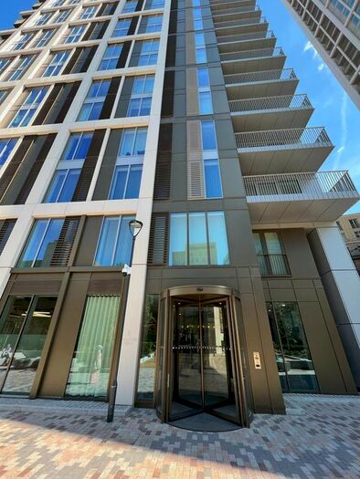 1 Bedroom Flat To Rent In Cendal Crescent, London, E1