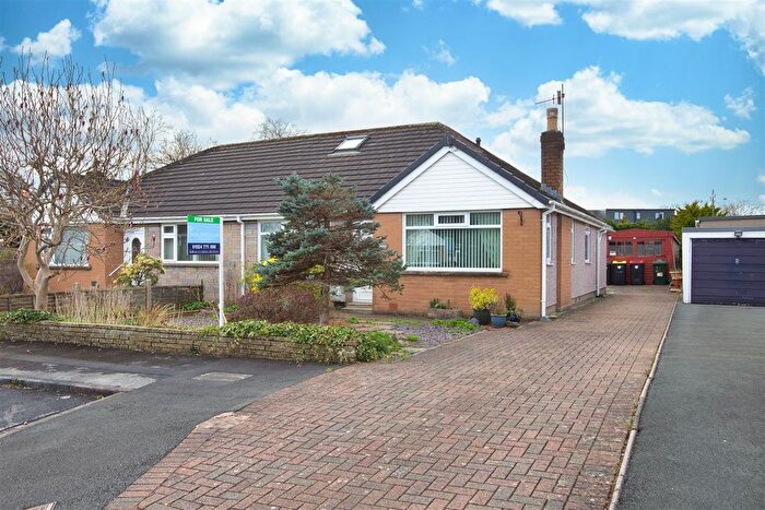 3 Bedroom Semi Detached Bungalow For Sale In Longacre Close, Carnforth, LA5