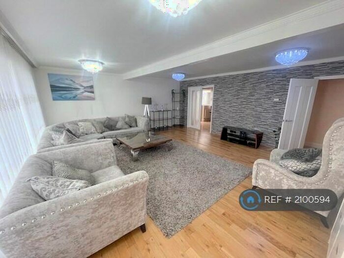 4 Bedroom Detached House To Rent In Nottingham Road, Burton Joyce, Nottingham, NG14