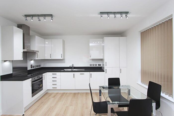 1 Bedroom Apartment To Rent In Silvertown Square, London, Greater London, E16