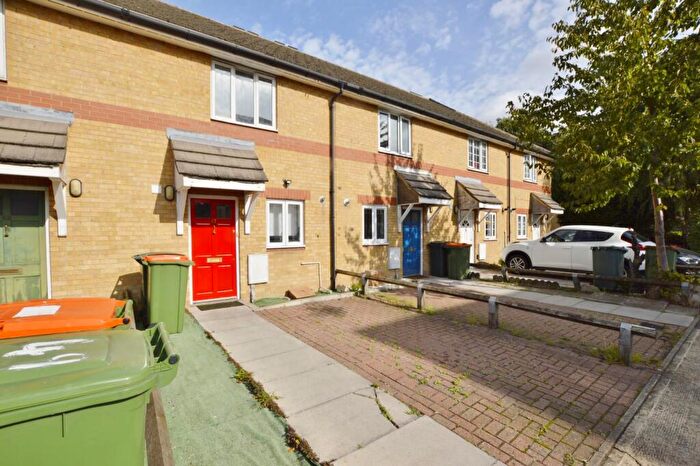 2 Bedroom Terraced House To Rent In Russell Road, London, E16