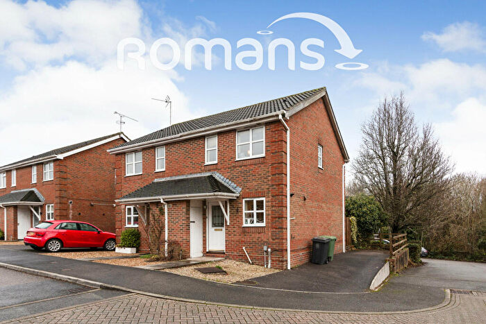 2 Bedroom Semi-Detached House To Rent In Lime Gardens, RG21