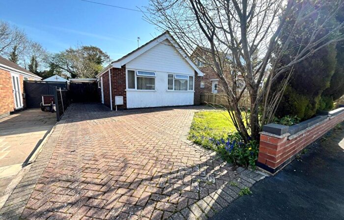 3 Bedroom Detached Bungalow For Sale In Ulverscroft Road, Loughborough, LE11