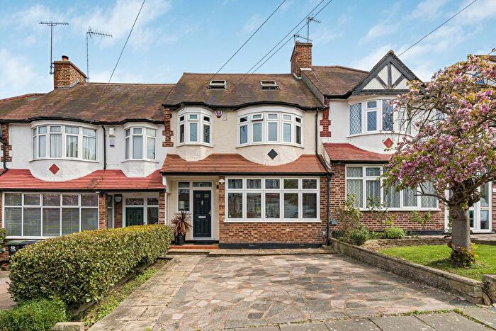 4 Bedroom Terraced House To Rent In Arnos Road, London, N11