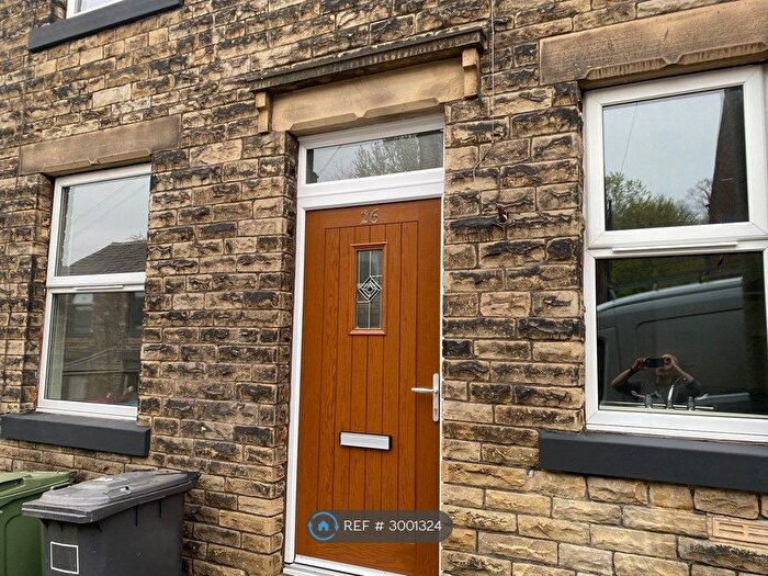 2 Bedroom Terraced House To Rent In Arnold St, Liversedge, WF15