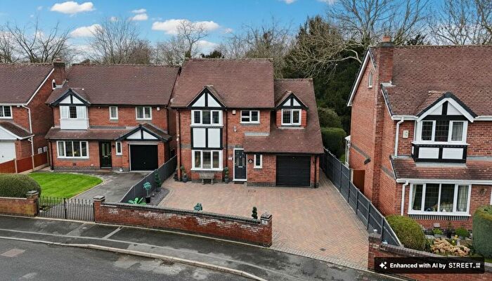 4 Bedroom Detached House For Sale In Paddock Rise, Stoke-On-Trent, ST4