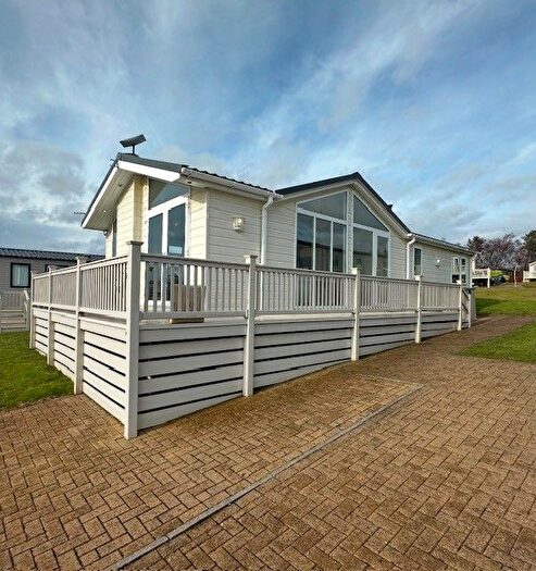 2 Bedroom Mobile/park Home For Sale In Swarland, Morpeth, NE65