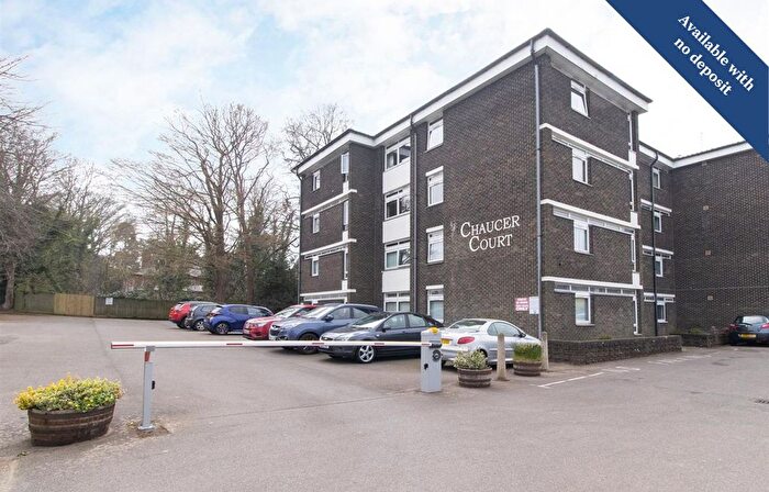 2 Bedroom Flat To Rent In New Dover Road, Canterbury, CT1