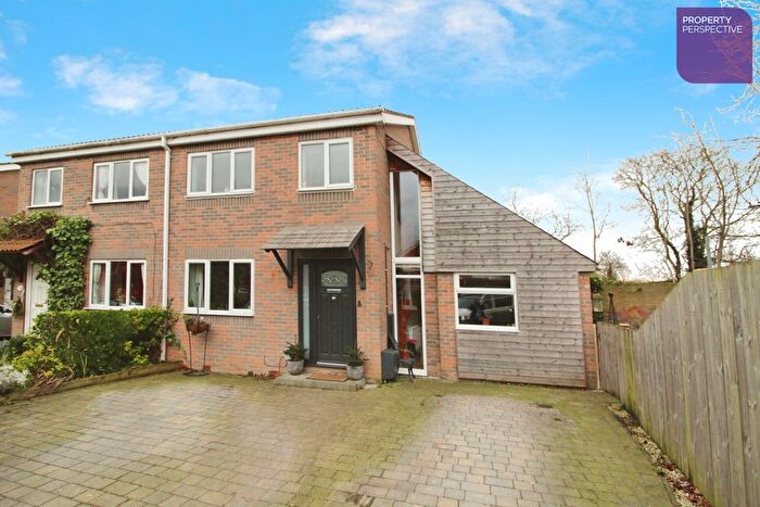 3 Bedroom Semi Detached House For Sale In Risby Place, Beverley, HU17