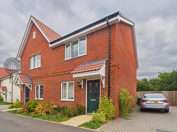 2 Bedroom Semi-Detached House For Sale In Farthing Land, Elmswell, IP30