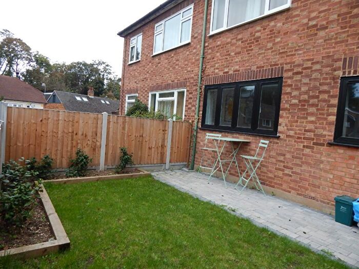 2 Bedroom Maisonette To Rent In Rose Valley, Brentwood, Essex, CM14