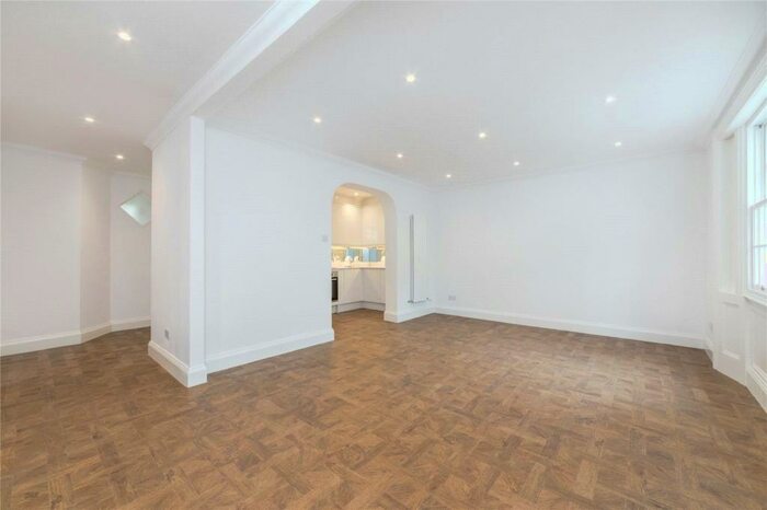 2 Bedroom Flat To Rent In Morton Road, Islington, London, N1