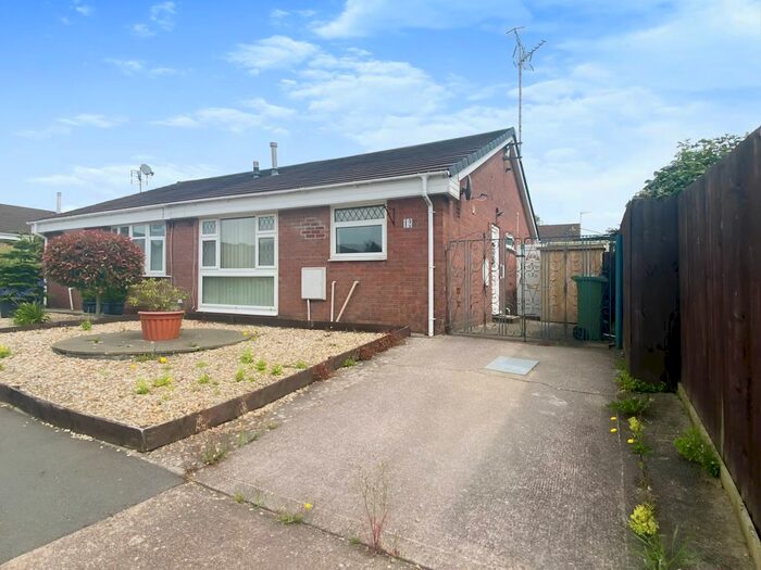 2 Bedroom Property To Rent In Lon Y Fran, Caerphilly, CF83