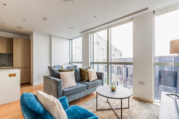 1 Bedroom Flat To Rent In Hoxton, EC1V