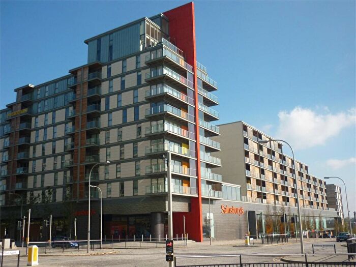2 Bedroom Flat To Rent In Merrivale Mews, Milton Keynes, MK9