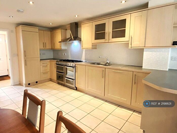 5 Bedroom Terraced House To Rent In Filton Avenue, Horfield, Bristol, BS7