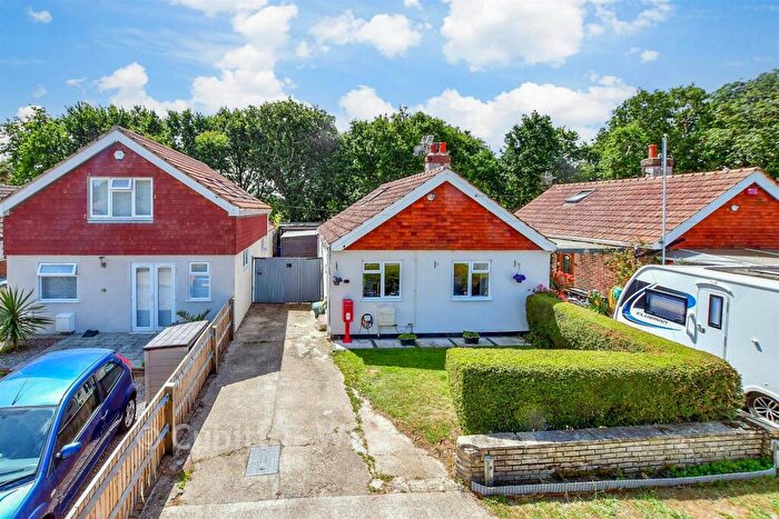2 Bedroom Detached Bungalow For Sale In North Crescent, Hayling Island, Hampshire, PO11