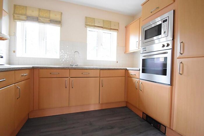 4 Bedroom End Of Terrace House To Rent In Gristhorpe Road Selly Oak, B29