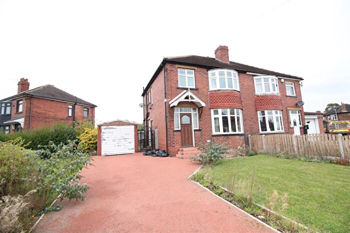 3 Bedroom Semi Detached House For Sale In Grasmere Road, Hanging Heaton, Dewsbury, WF12