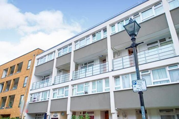 5 Bedroom Maisonette For Sale In Eric Street, London, E3
