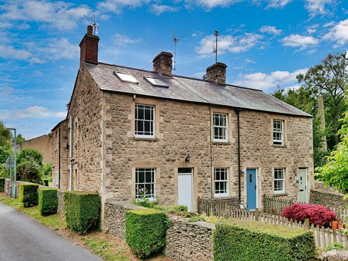 3 Bedroom Semi-Detached House To Rent In Mount Street, Cirencester, GL7