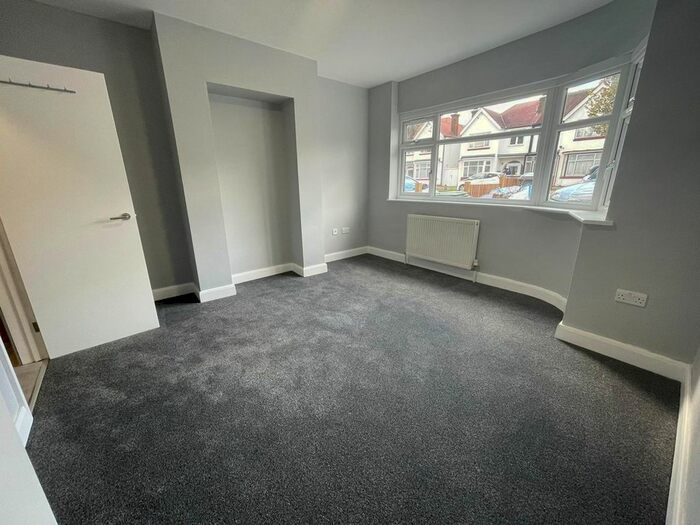 1 Bedroom Flat To Rent In Harrowdene Road, North Wembley, HA0