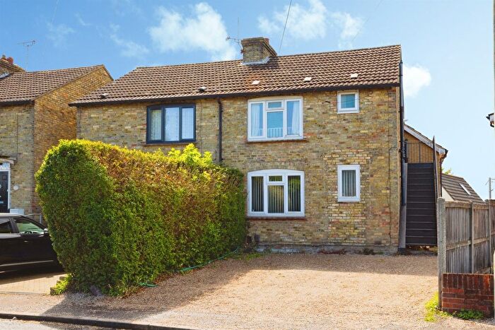 2 Bedroom Flat For Sale In Bentley Road, Willesborough, Ashford, TN24