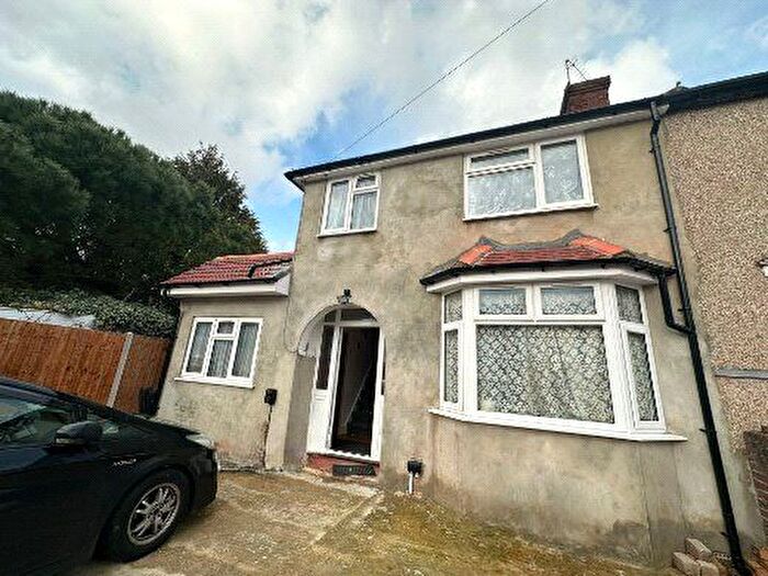 5 Bedroom Semi Detached House To Rent In Princess Park Close, Hayes, Greater London, UB3