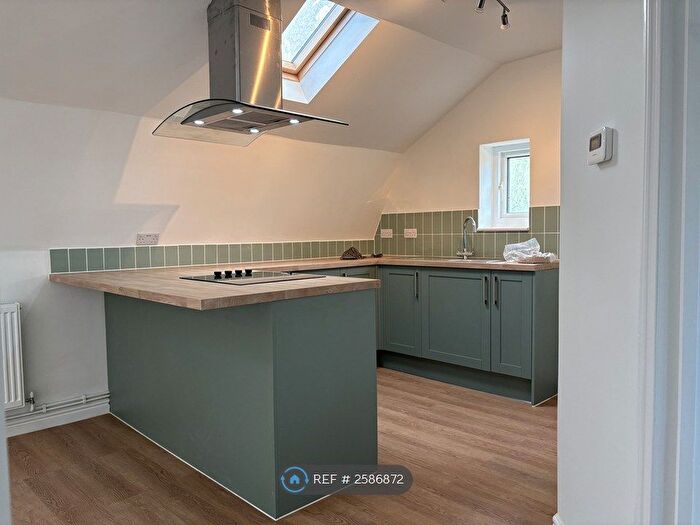 2 Bedroom Detached House To Rent In Brook Lane, St Paul's, Bristol, BS6