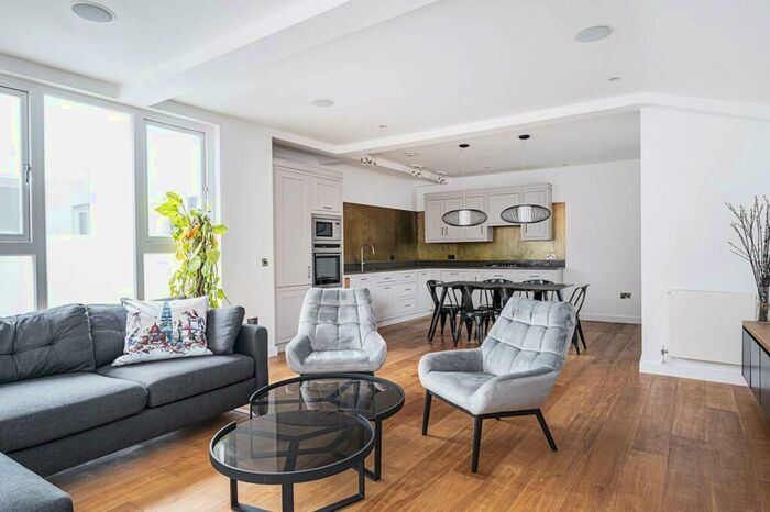 2 Bedroom Penthouse To Rent In Standard Place, Shoreditch, London, EC2A