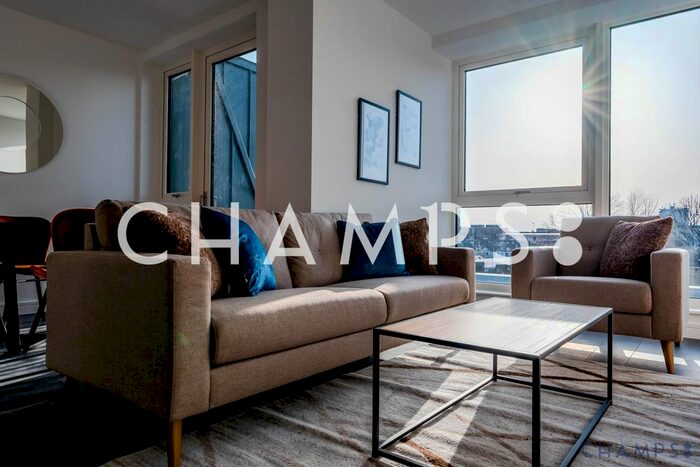 2 Bedroom Flat To Rent In Bedingfeld House, Leamore Street, Hammersmith, London, W6