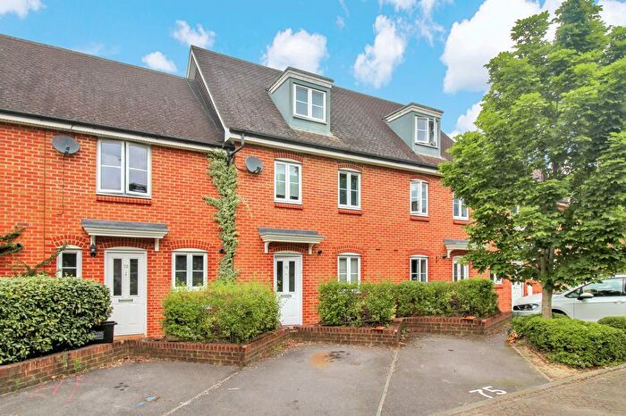 3 Bedroom Terraced House To Rent In Tylehurst Drive, Redhill, RH1