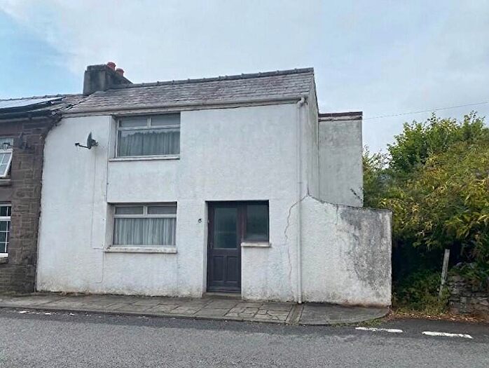 3 Bedroom End Of Terrace House For Sale In The Crescent, Cwmdu, Crickhowell, Powys., NP8