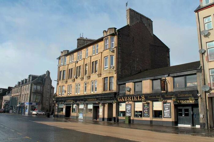 1 Bedroom Flat To Rent In Gauze Street, Paisley, PA1