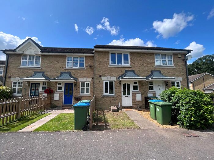 2 Bedroom House To Rent In Barons Mead, Maybush, Southampton, SO16