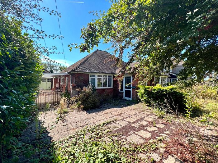 3 Bedroom Detached House For Sale In Church Road, New Romney, TN28