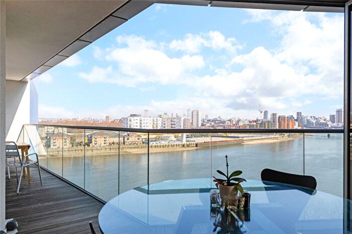 3 Bedroom Flat For Sale In Eastfields Avenue, Putney, London, SW18